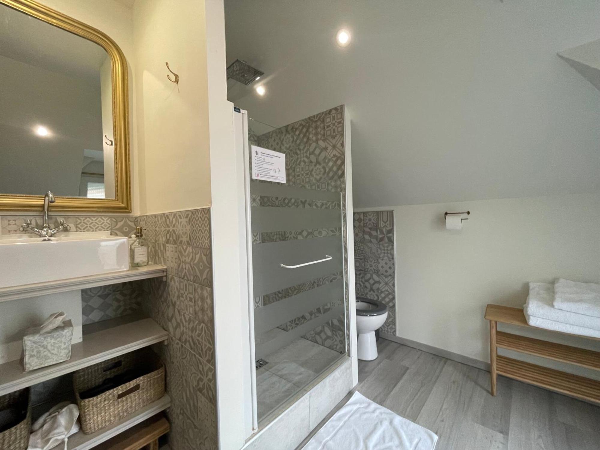 Villa De La Croix - Maison D'Hotes A 4 Minutes De L'A26 Avec Parking Villechétif Dış mekan fotoğraf