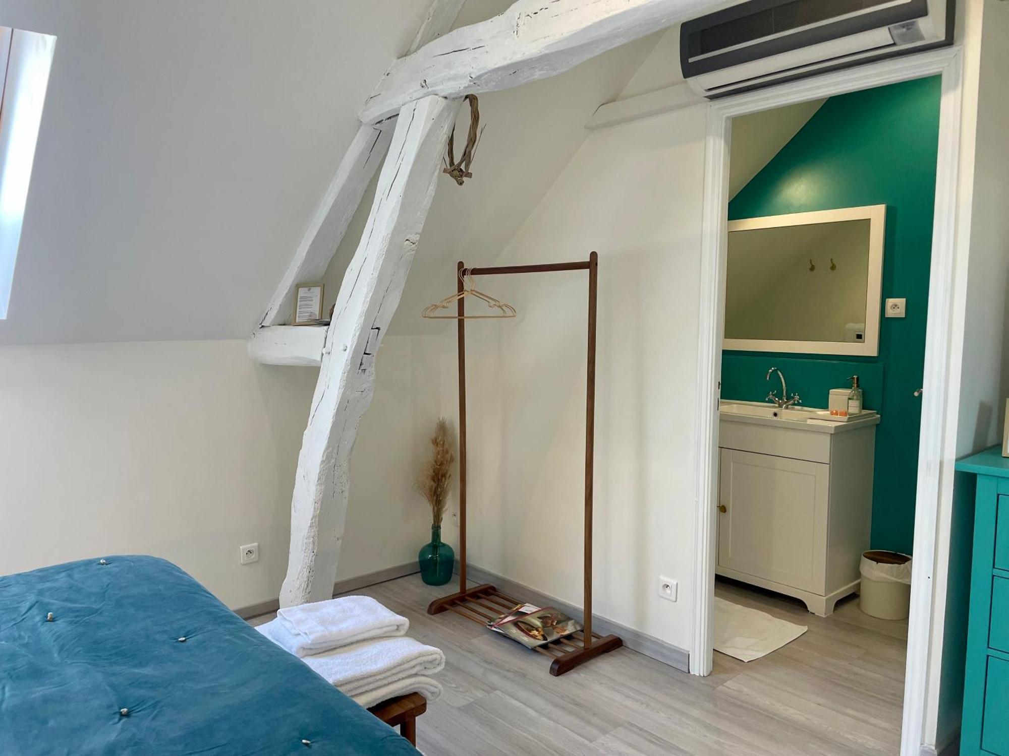 Villa De La Croix - Maison D'Hotes A 4 Minutes De L'A26 Avec Parking Villechétif Dış mekan fotoğraf